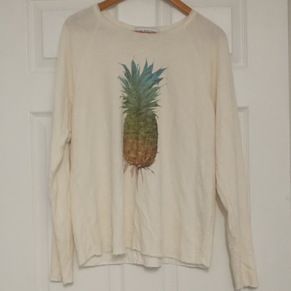 Wildfox Tops - WildFox cream long sleeve shirt